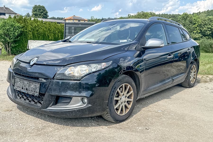PKW Renault Megane Grandtour Dynamique dCi Low Emission 110 DPF